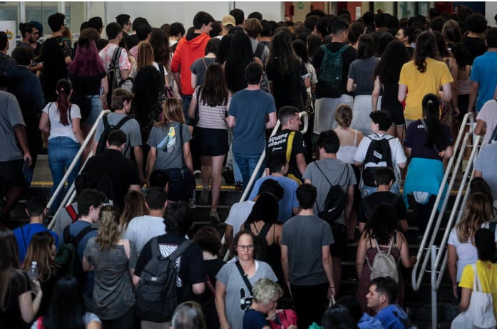 Para professores, discutir ‘democratização’ do cinema é fundamental na redação do Enem –  Estadão