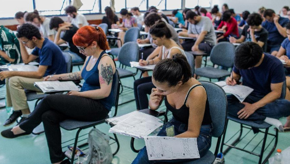 Fuvest 2020: Redação aborda “papel da ciência no mundo contemporâneo” – UOL